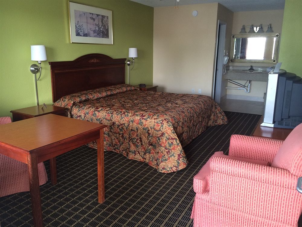 Newport News Inn Luaran gambar